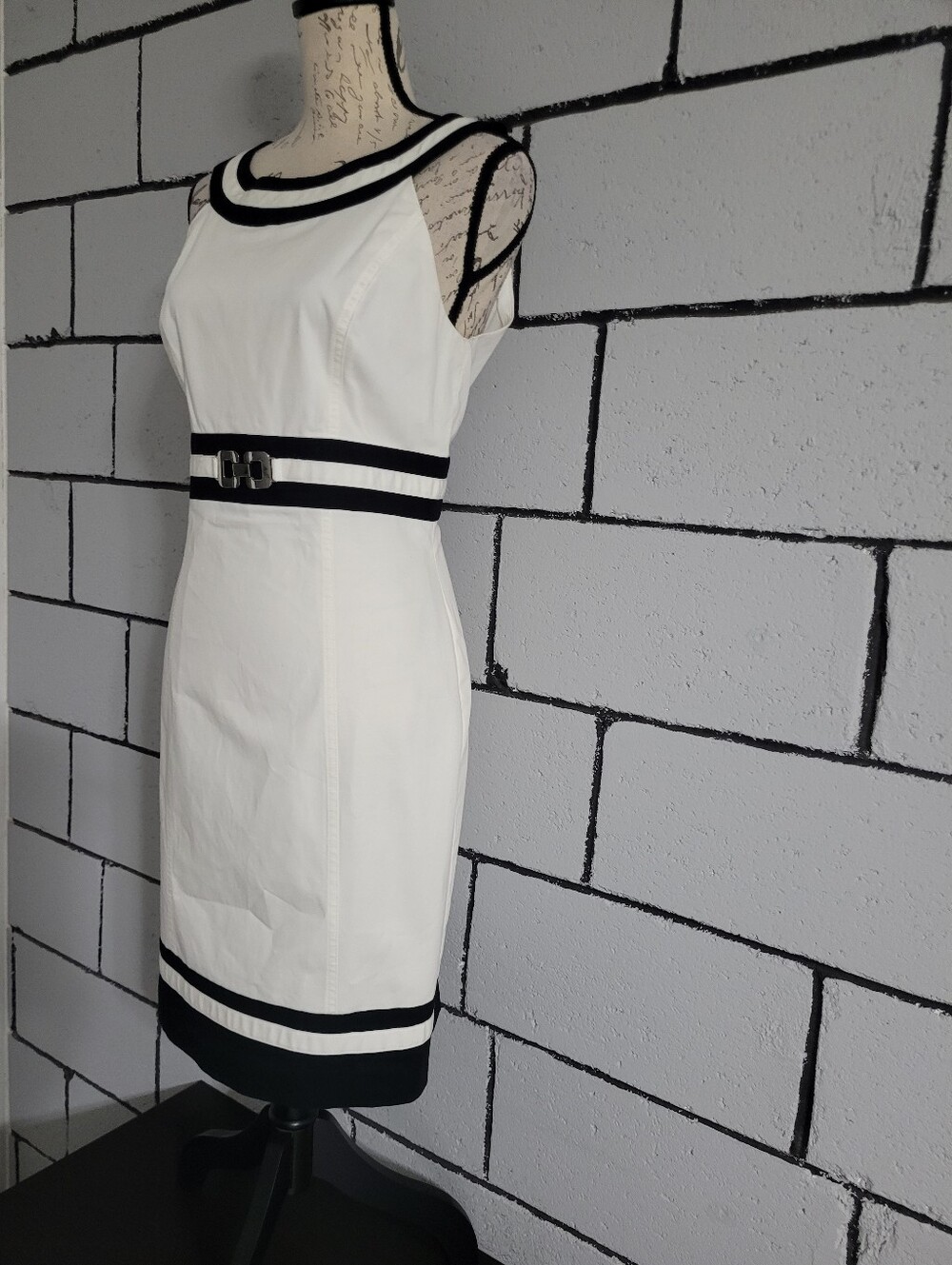 White House Black Market White & Black Pencil Dress Sz 10 - Picture 4 of 8